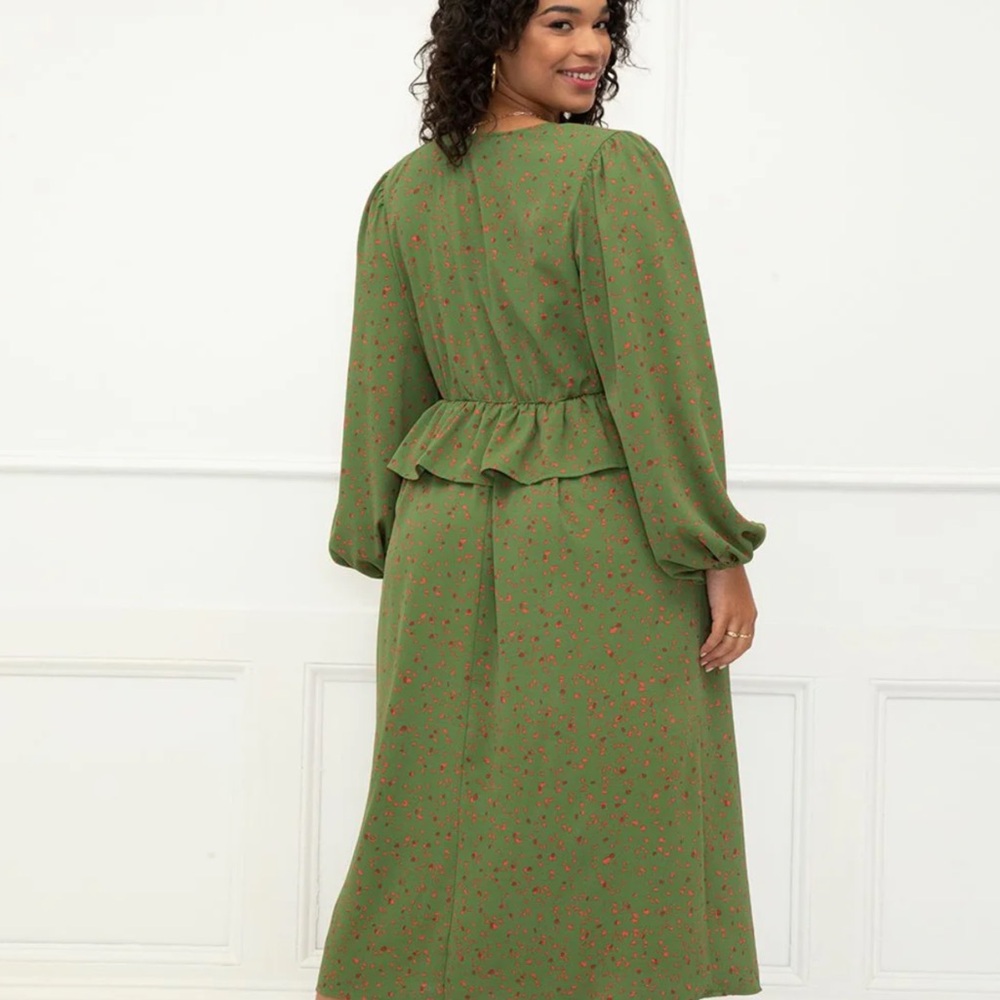 Eloquii NWT 20W Green Floral Wrap Midi Dress Wedding Boho